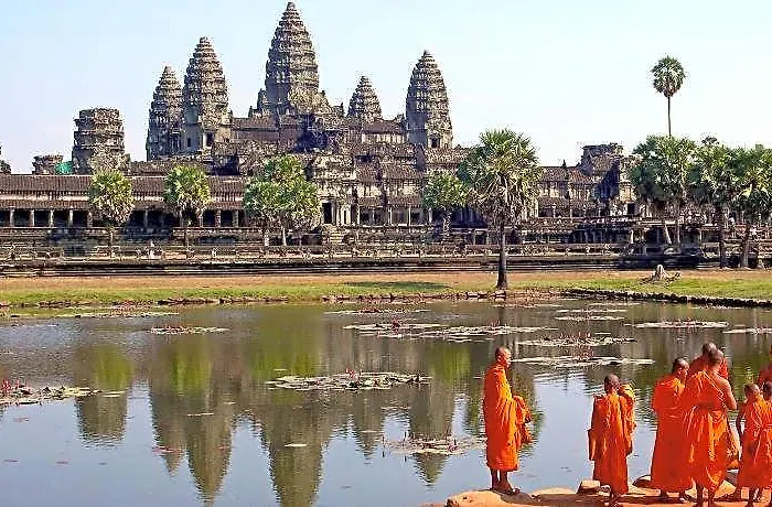 Dv Angkor